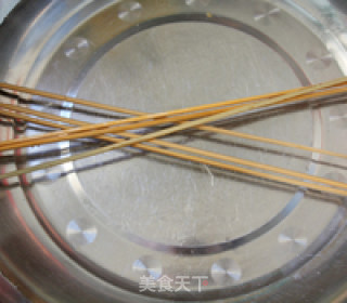 烤韭菜的做法步骤：2