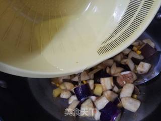 玉米茄子????土豆粒粒的做法步骤：10