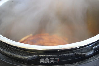 【每日新品】红烧蹄髈的做法步骤：6