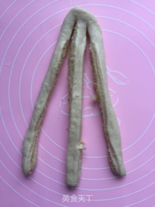 椰蓉辫子面包的做法步骤：19