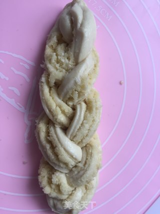椰蓉辫子面包的做法步骤：20