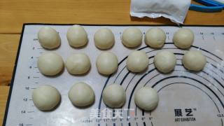 淡奶油豆沙排包的做法步骤：8