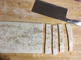五香千层酥条的做法步骤：12
