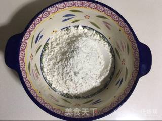 葱油饼的做法步骤：1