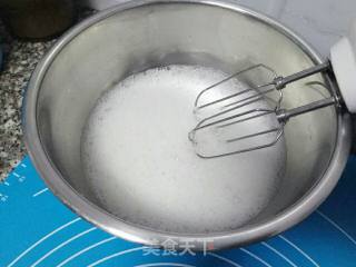 戚风蛋糕的做法步骤：4