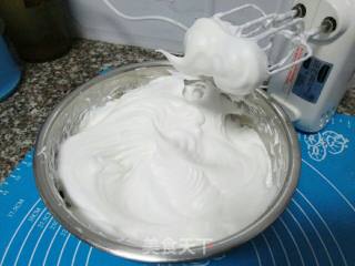 戚风蛋糕的做法步骤：7