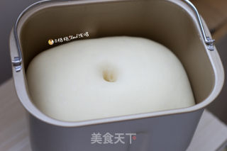 葱香海苔肉松包的做法步骤：2