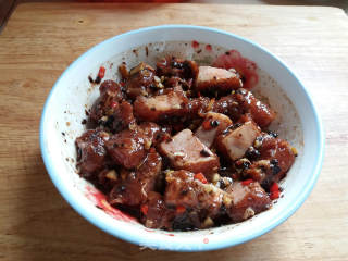 蒜香豆豉蒸排骨的做法步骤：7