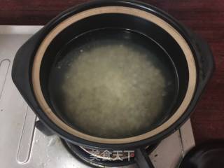 薏米百合糯米粥的做法步骤：4