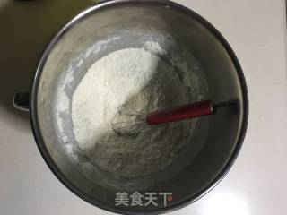 黑芝麻华夫饼的做法步骤：1