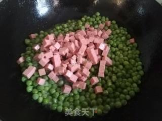 豌豆小炒的做法步骤：5