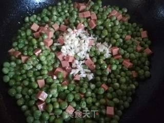 豌豆小炒的做法步骤：6