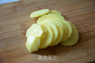 蒜香芝士排骨配土豆的做法步骤：6