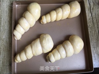 田螺姑娘面包的做法步骤：9