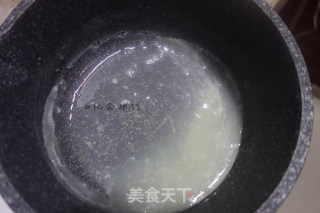 适合烘焙新手的简单又好吃的蔓越莓饼干的做法步骤：2