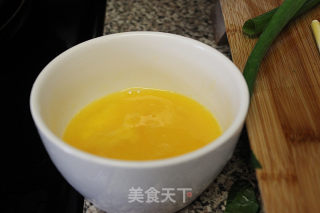 蛋炒饭的做法步骤：3