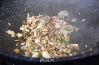 蛋炒饭的做法步骤：5