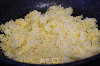 蛋炒饭的做法步骤：7
