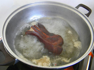 腊肉糯米卷的做法步骤：5
