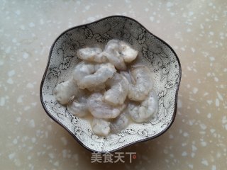 芦笋炒虾仁的做法步骤：2