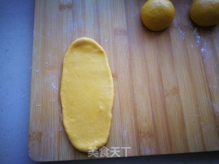 胡萝卜餐包的做法步骤：6