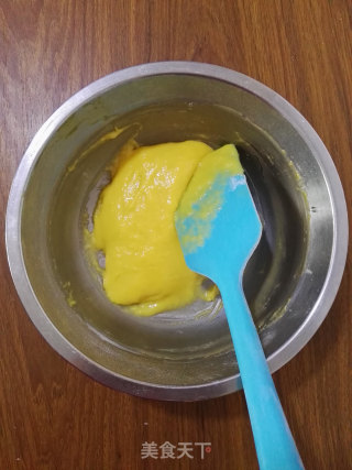 芒果核桃无油纸杯蛋糕的做法步骤：6