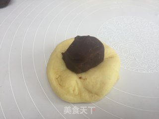 花朵豆沙面包的做法步骤：8