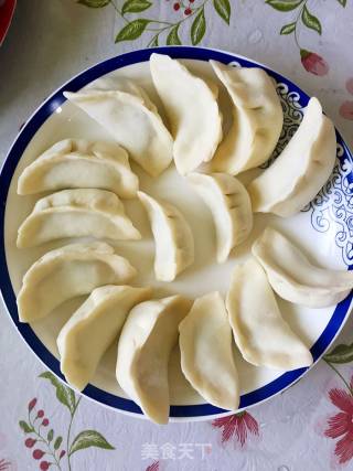 玉米蔬菜猪肉水饺的做法步骤：11