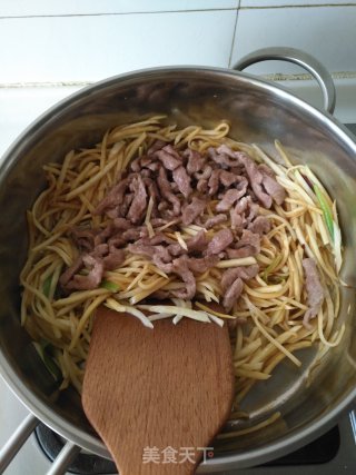 茭白肉丝的做法步骤：8