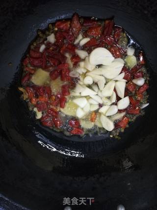 麻辣小龙虾的做法步骤：9