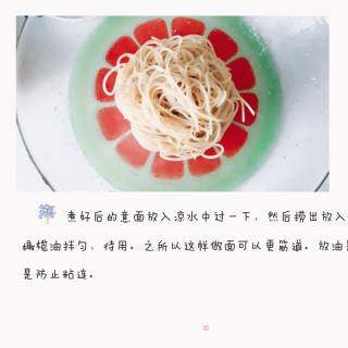 五彩黑椒牛柳意面的做法步骤：5