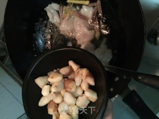 夏季青火小炒：菱角鱼片的做法步骤：5