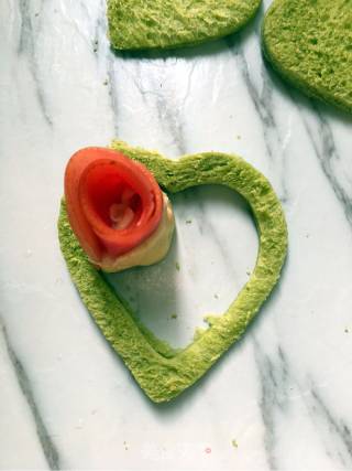 土司玫瑰花的做法步骤：14