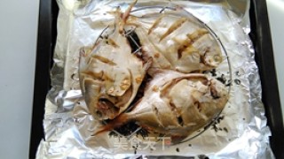 茶香熏鲳鱼的做法步骤：6