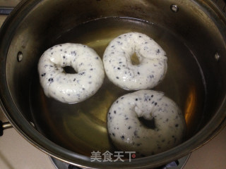 黑芝麻培根贝果的做法步骤：9