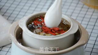 高丽参炖鸡汤的做法步骤：4
