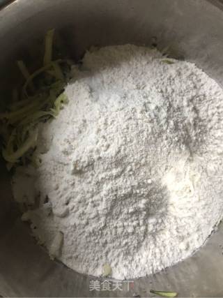 南瓜丝小饼的做法步骤：3