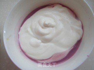 蓝莓双色慕斯的做法步骤：6