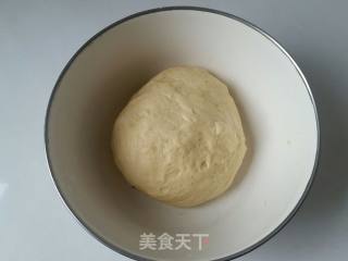 蜂蜜小餐包的做法步骤：2