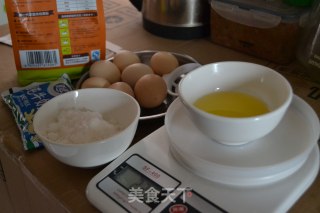 面包机版蛋糕的做法步骤：1