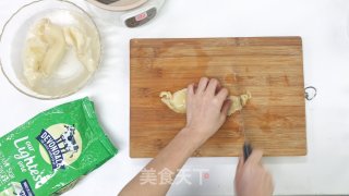 花胶炖奶的做法步骤：3