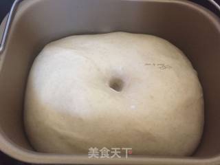 奶酪培根褐麦包的做法步骤：4