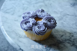 玫瑰花巧克力奶油小蛋糕的做法步骤：10