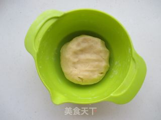 马蹄莲饼干的做法步骤：2