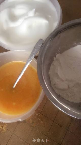 水果戚风蛋糕的做法步骤：2