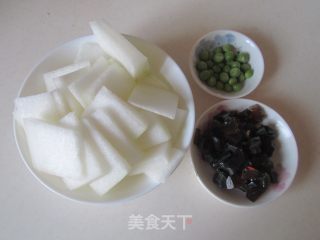 皮蛋冬瓜汤的做法步骤：1