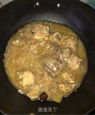 小鸡炖粉条的做法步骤：4