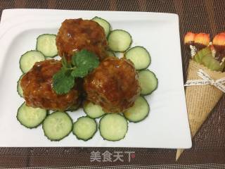 红烧狮子头的做法步骤：7