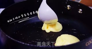 松软细腻玉米松饼—没长牙的宝宝也能吃的做法步骤：13