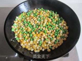 核桃青豆玉米的做法步骤：6
